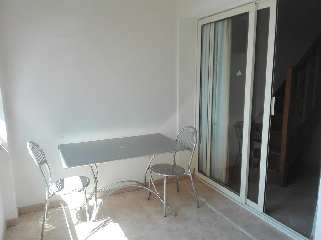 Les Jardins De La Mer Marine De Bravone - 2 Chambres A Lit Plus Sofa Avec Piscine A Cote Mer Linguizzetta 外观 照片